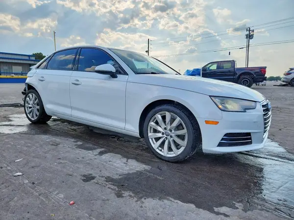 WAUGMAF45HA139563 — 2017 Audi A4, фото 4 с аукциона Copart, Задняя часть