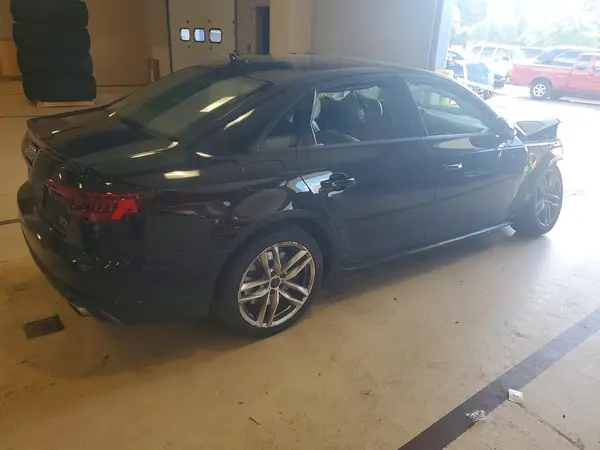 WAUDNAF49HN045517 — 2017 Audi A4, фото 3 с аукциона Copart, Передняя часть