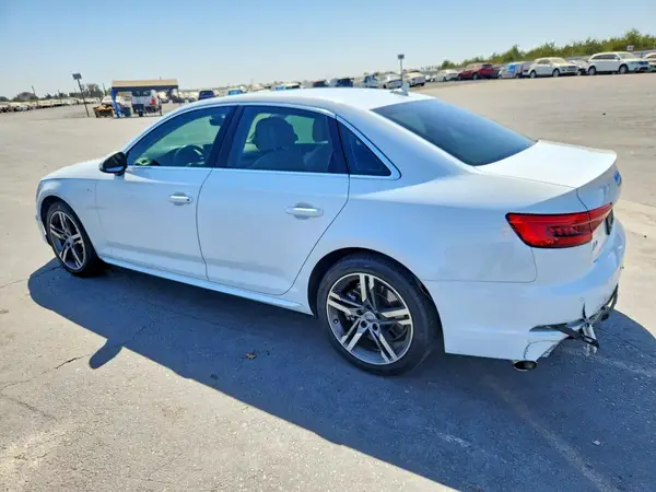 WAUENAF41HA163699 — 2017 Audi A4, фото 2 с аукциона Copart, Задняя часть