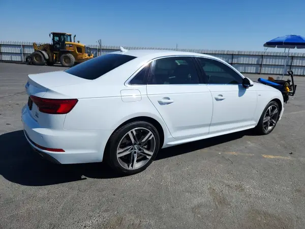 WAUENAF41HA163699 — 2017 Audi A4, фото 3 с аукциона Copart, Задняя часть