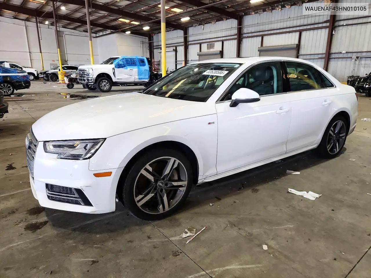 2017 Audi A4 Premium Plus VIN WAUENAF43HN010105 фото 1