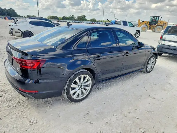 WAUKMAF40JA141639 — 2018 Audi A4, фото 3 с аукциона Copart 15.10.2026, Боковая часть
