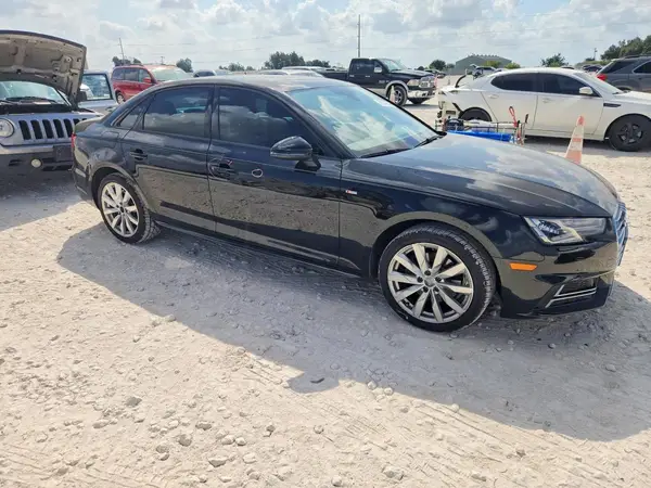 WAUKMAF40JA141639 — 2018 Audi A4, фото 4 с аукциона Copart 15.10.2026, Боковая часть