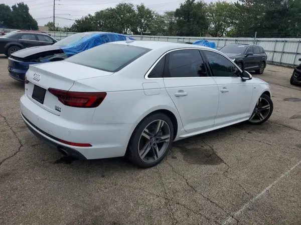 WAUENAF48JA146131 — 2018 Audi A4, фото 3 с аукциона Copart, Подтопление