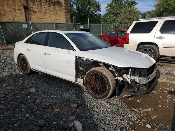 WAUENAF49JA226621 — 2018 Audi A4, фото 4 с аукциона Copart 06.10.2026, Передняя часть