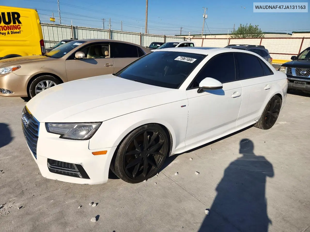 2018 Audi A4 Premium VIN WAUDNAF47JA131163 фото 1