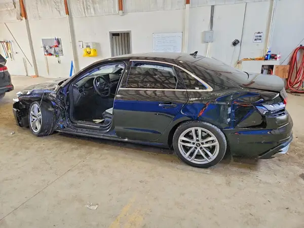 WAUEAAF44PN003609 — 2023 Audi A4, фото 2 с аукциона Copart, Боковая часть