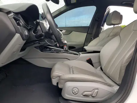 2023 Audi A4 Premium Plus 45 VIN WAUEAAF4XPN007244 фото 7