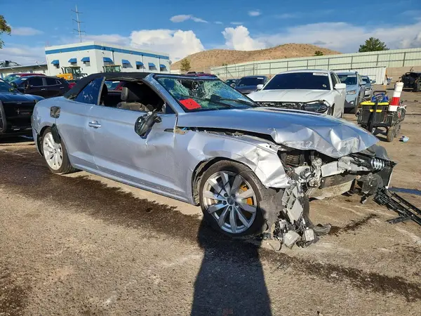 WAUYNGF53JN018526 — 2018 Audi A5, фото 4 с аукциона Copart, Опрокидывание