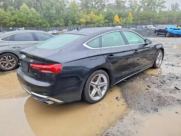 WAUEACF51MA029625 — 2021 Audi A5, фото 3 с аукциона Copart, Передняя часть