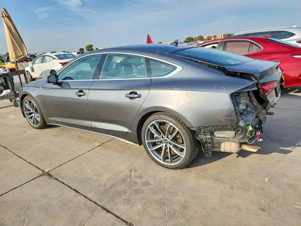 WAUFACF58MA050458 — 2021 Audi A5, фото 2 с аукциона Copart, Задняя часть