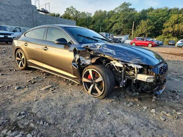 WAUFACF54PA066791 — 2023 Audi A5, фото 4 с аукциона Copart, Передняя часть