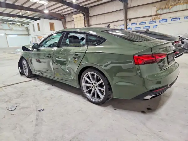 WAUDACF54SA006008 — 2025 Audi A5, фото 2 с аукциона Copart 28.09.2026, Передняя часть
