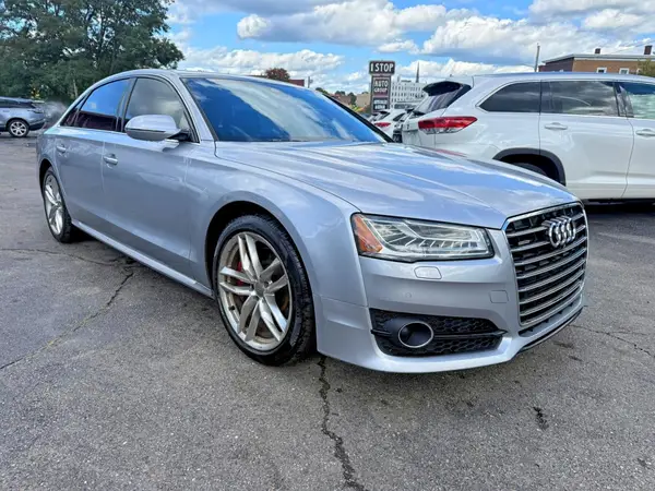 WAU43AFDXGN010201 — 2016 Audi A8, фото 4 с аукциона Copart 12.10.2026, Мелкие вмятины и царапины