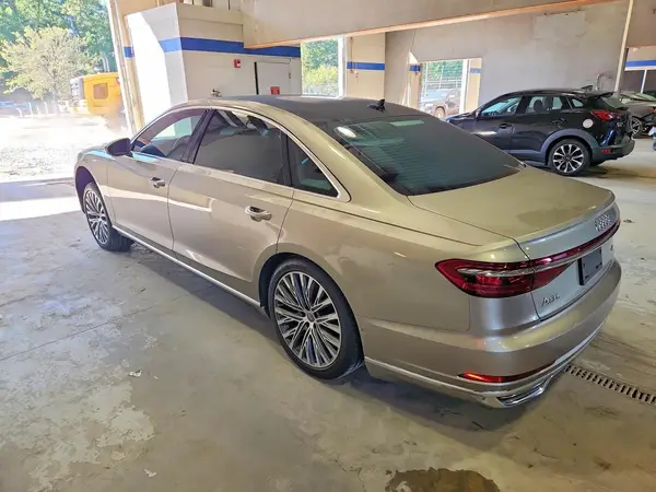 WAU8DAF88KN011812 — 2019 Audi A8, фото 2 с аукциона Copart, Передняя часть