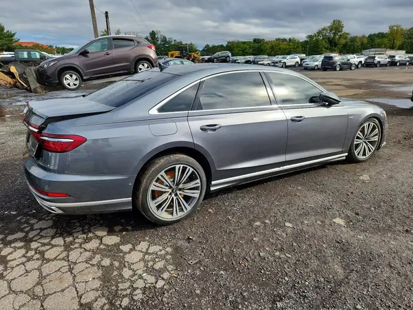 WAU8EAF83MN016299 — 2021 Audi A8, фото 3 с аукциона Copart, Подтопление