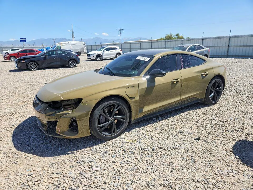 2024 Audi E-TRON GT VIN WAUCJBFWXR7001577 фото 1
