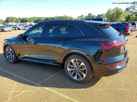 2021 Audi E-Tron Premium Plus VIN WA1LAAGE6MB028990 фото 2