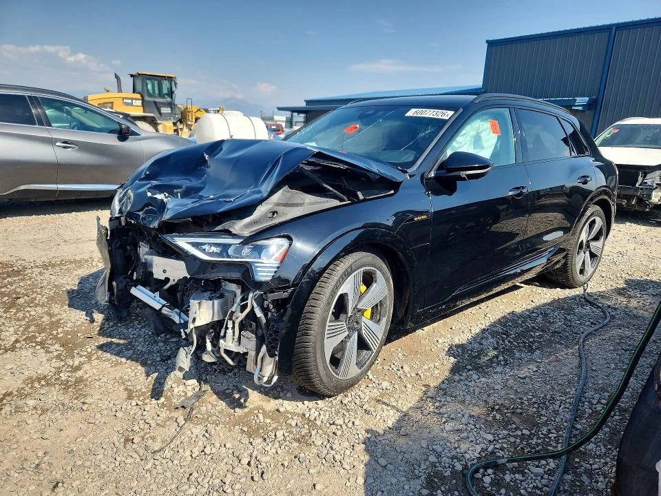 2022 AUDI E-TRON VIN WA1LAAGE5NB028707 фото 1