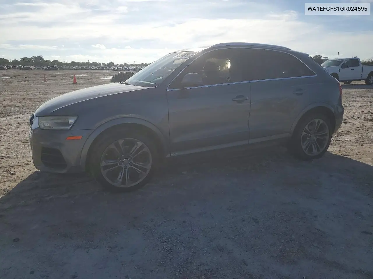 2016 Audi Q3 Premium Plus VIN WA1EFCFS1GR024595 фото 1