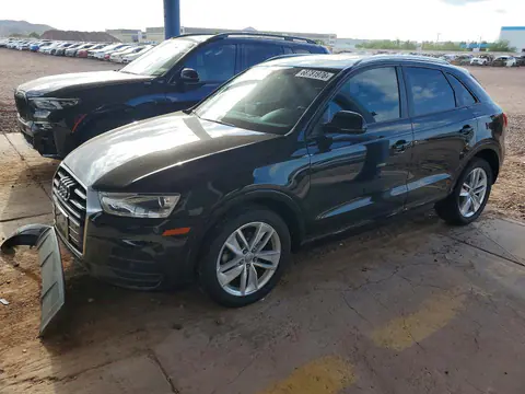 WA1BCCFS6HR009555 — 2017 Audi Q3, Передняя часть (Front End), фото до ремонта