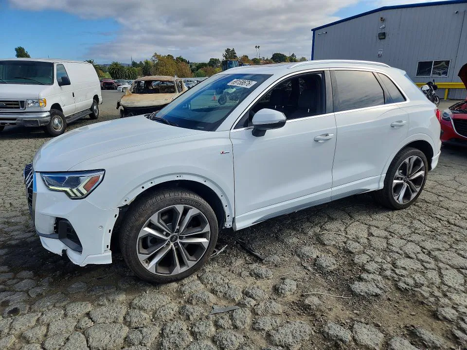 2020 Audi Q3 VIN WA1FECF3XL1024071 фото 1