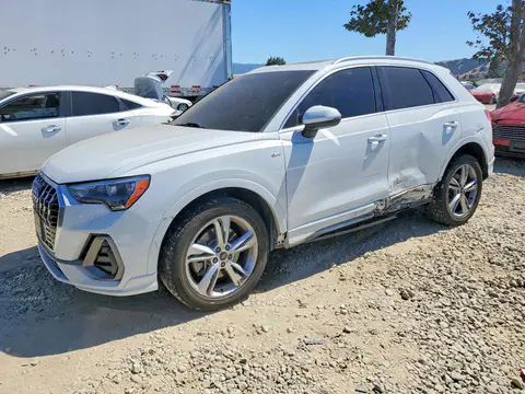 WA1DECF36M1030054 — 2021 Audi Q3, Боковая часть (Side), фото до ремонта