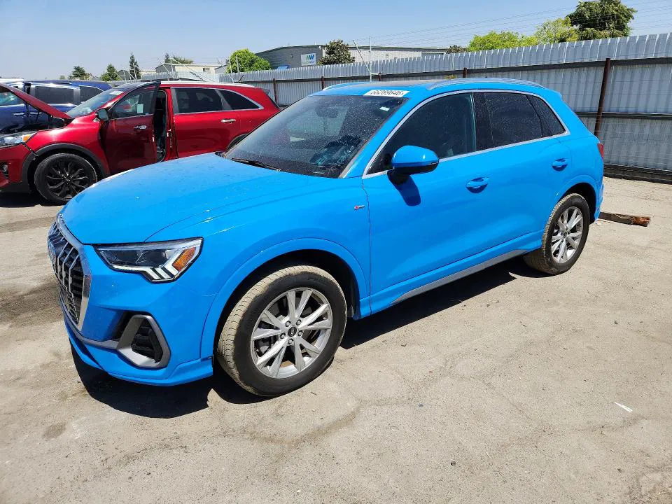 2023 Audi Q3 VIN WA1DECF34P1104446 фото 1