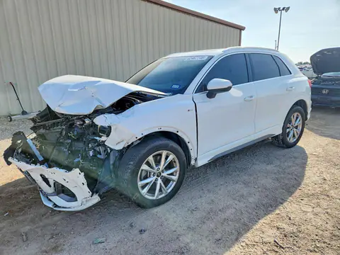WA1DECF36R1124202 — 2024 Audi Q3, Передняя часть, фото до ремонта