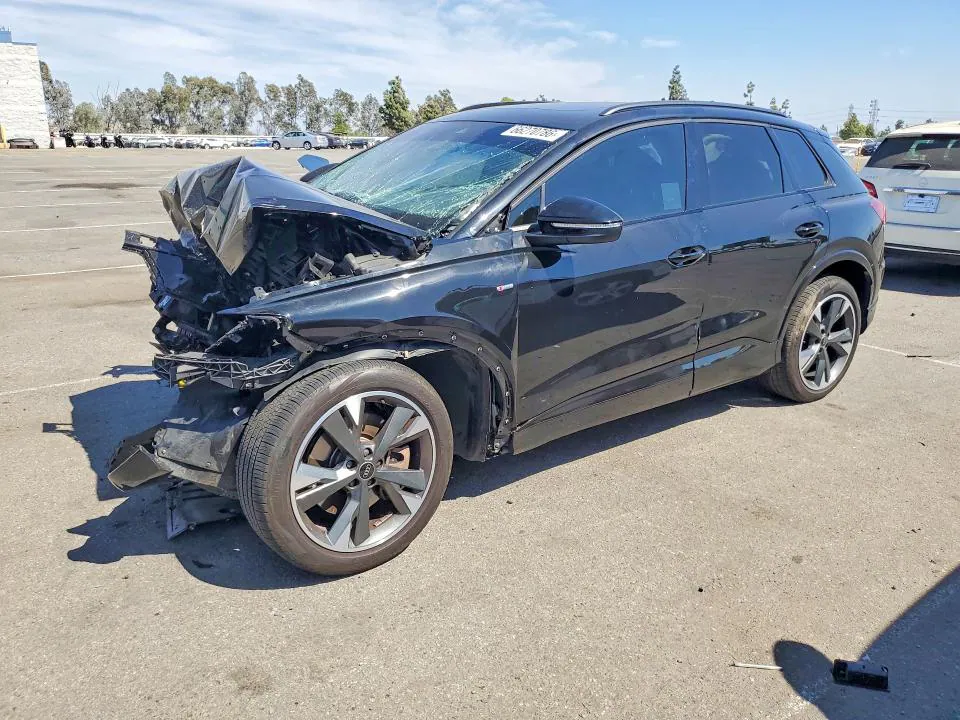 2023 Audi Q4 E-TRON VIN WA1L2BFZ3PP045714 фото 1