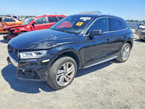 WA1BNAFY8J2206793 — 2018 Audi Q5, Передняя часть (Front End), фото до ремонта