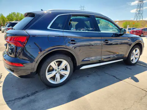 WA1BNAFY8J2216286 — 2018 Audi Q5, фото 3 с аукциона Copart 30.09.2026, Боковая часть