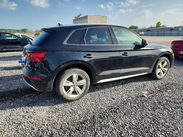 WA1ANAFYXJ2013993 — 2018 Audi Q5, фото 3 с аукциона Copart, Передняя часть