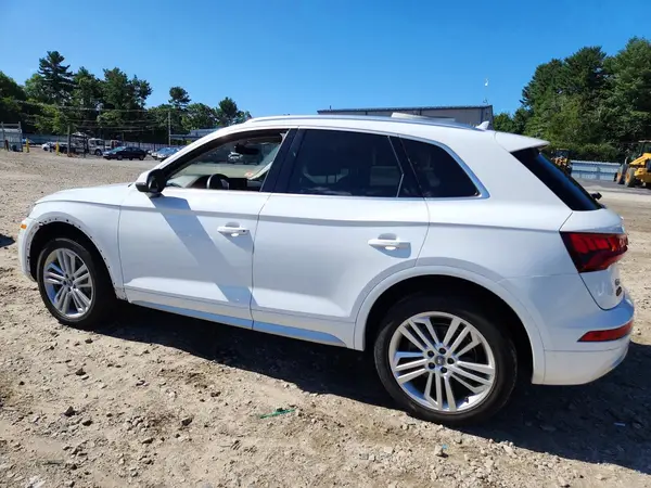 WA1BNAFY2J2210063 — 2018 Audi Q5, фото 2 с аукциона Copart, Передняя часть