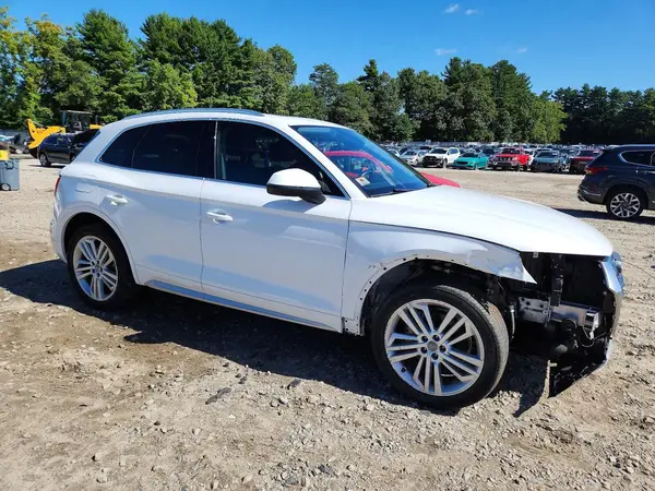 WA1BNAFY2J2210063 — 2018 Audi Q5, фото 4 с аукциона Copart, Передняя часть