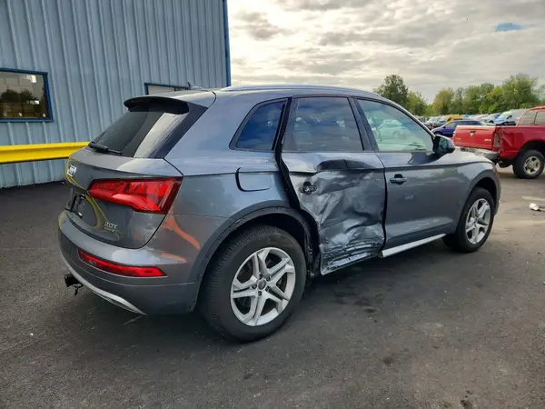 WA1ANAFY7J2052556 — 2018 Audi Q5, фото 3 с аукциона Copart, Боковая часть