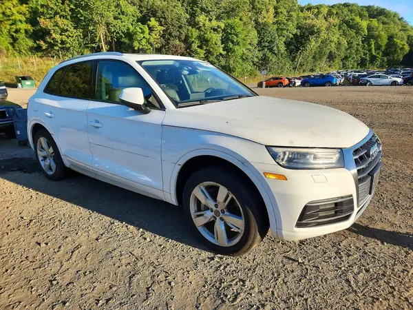 WA1ANAFY5J2009141 — 2018 Audi Q5, фото 4 с аукциона Copart 29.09.2026, Подтопление