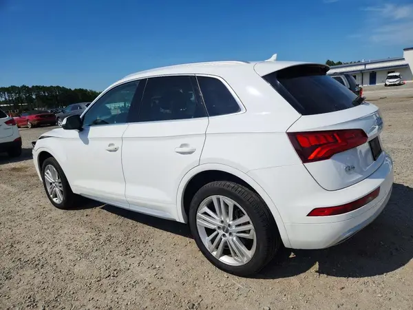 WA1BNAFY0J2013635 — 2018 Audi Q5, фото 2 с аукциона Copart, Передняя часть