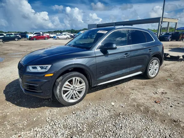 WA1BNAFY7J2195057 — 2018 Audi Q5, Мелкие вмятины и царапины (Minor Dent/Scratches), фото до ремонта