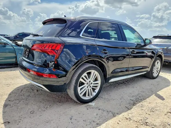 WA1BNAFY2J2202495 — 2018 Audi Q5, фото 3 с аукциона Copart, Боковая часть