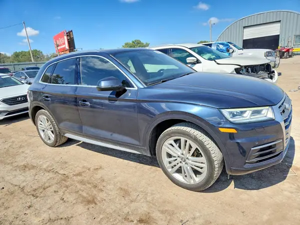 WA1BNAFY6J2075573 — 2018 Audi Q5, фото 4 с аукциона Copart, Боковая часть