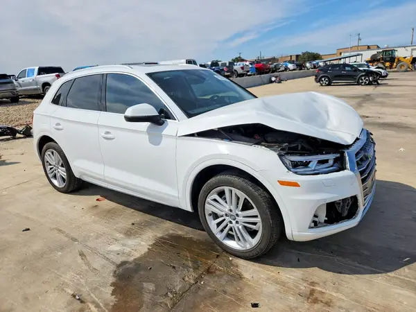 WA1BNAFY3J2011572 — 2018 Audi Q5, фото 4 с аукциона Copart, Передняя часть