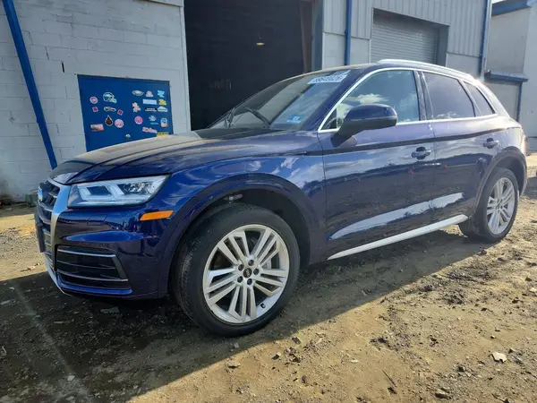 WA1BNAFY2J2017850 — 2018 Audi Q5, Подтопление (Water/Flood), фото до ремонта