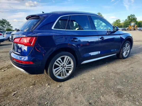 WA1BNAFY2J2017850 — 2018 Audi Q5, фото 3 с аукциона Copart, Подтопление