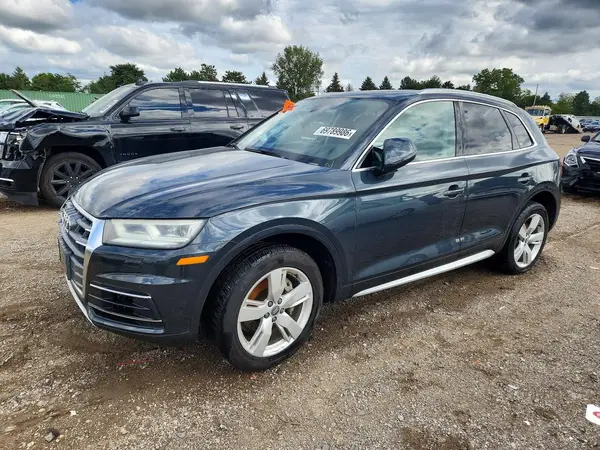 WA1BNAFY8J2169759 — 2018 Audi Q5, Подтопление (Water/Flood), фото до ремонта