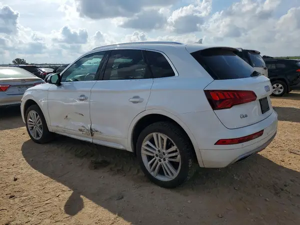 WA1BNAFY7J2190604 — 2018 Audi Q5, фото 2 с аукциона Copart 08.10.2026, Боковая часть