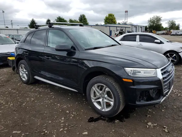 WA1ANAFY8J2171071 — 2018 Audi Q5, фото 4 с аукциона Copart, Передняя часть
