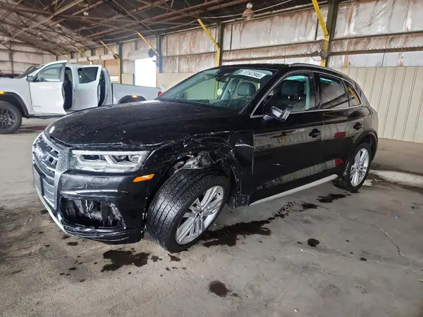 WA1BNAFY2J2210886 — 2018 Audi Q5, Передняя часть (Front End), фото до ремонта