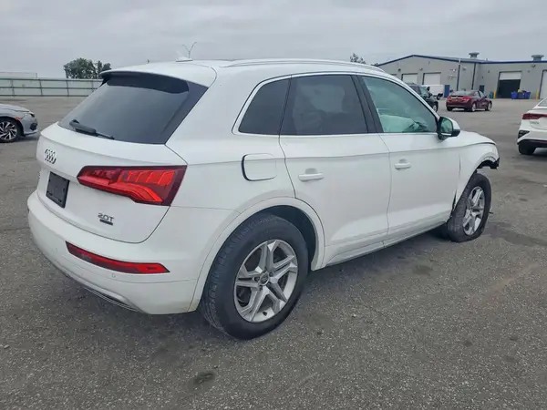 WA1BNAFY7J2131858 — 2018 Audi Q5, фото 3 с аукциона Copart, Передняя часть