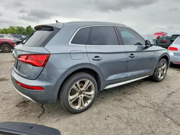 WA1BNAFY6J2226783 — 2018 Audi Q5, фото 3 с аукциона Copart 06.10.2026, Подтопление